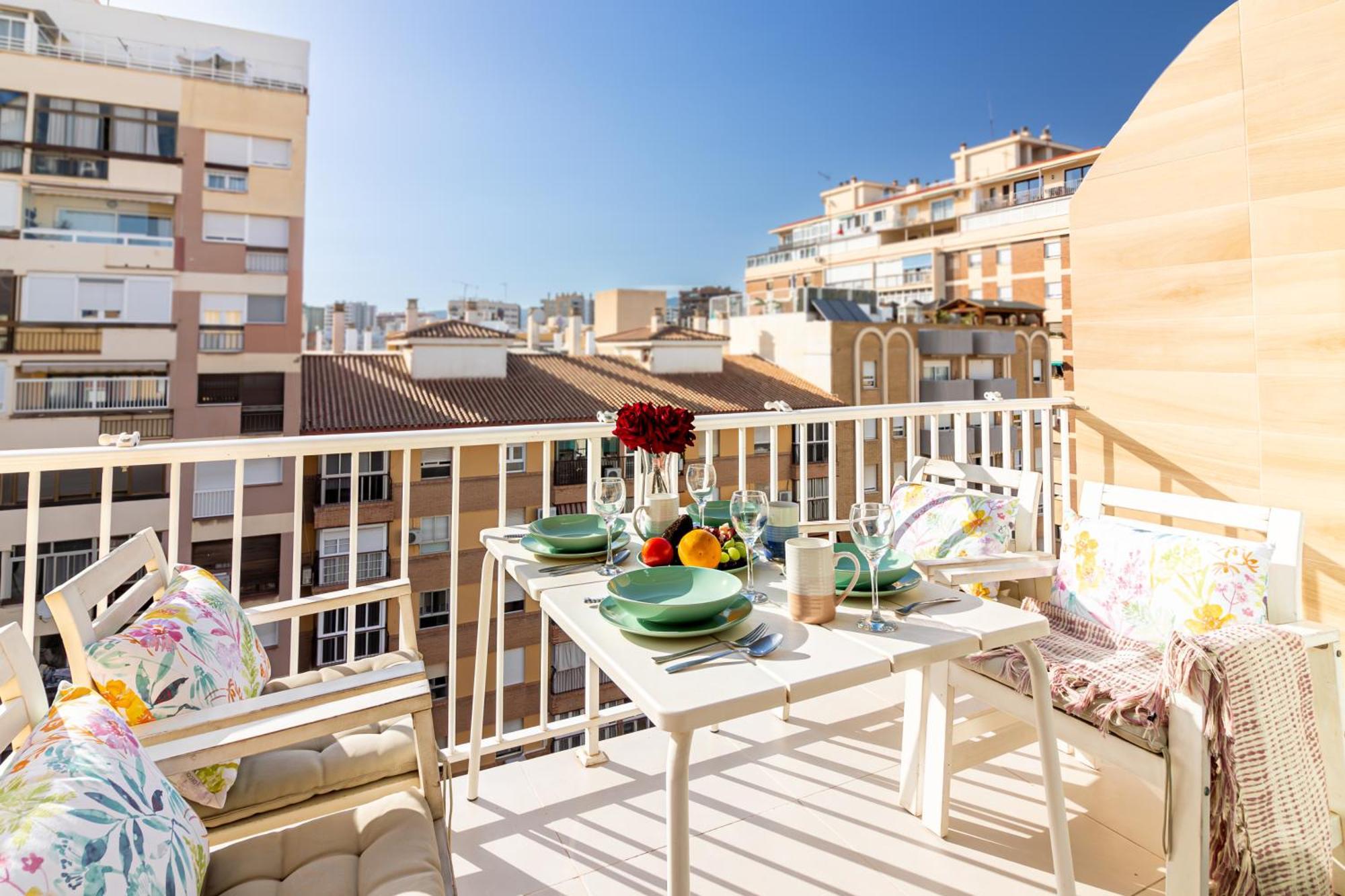 Malaga Center Flat Holidays Salitre Exterior photo