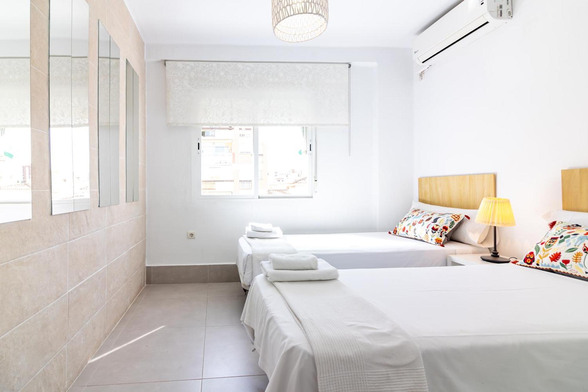 Malaga Center Flat Holidays Salitre Exterior photo